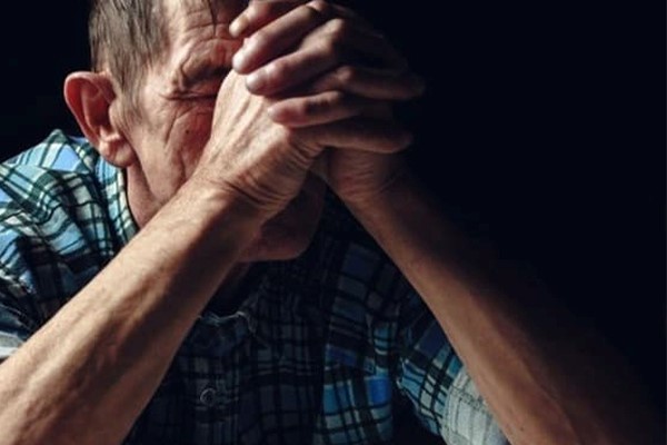 افرادی که آلزایمر می‌گیرند چقدر زنده می‌ماند